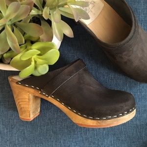 Maguba Swedish clogs dark brown suede size 37